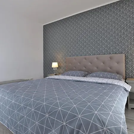 Ada Apartment E6